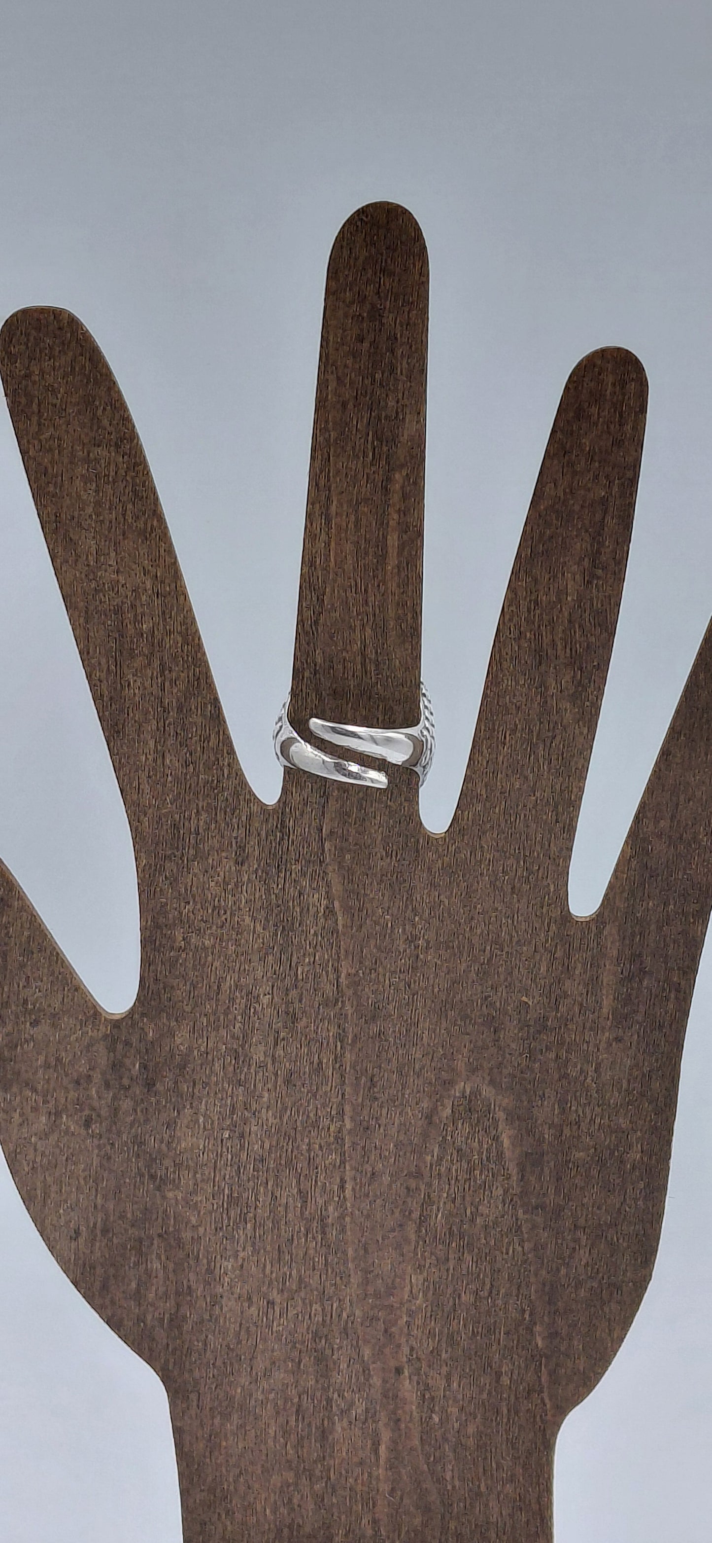 ANELLO IN ARGENTO CON CAMMEO OVALE