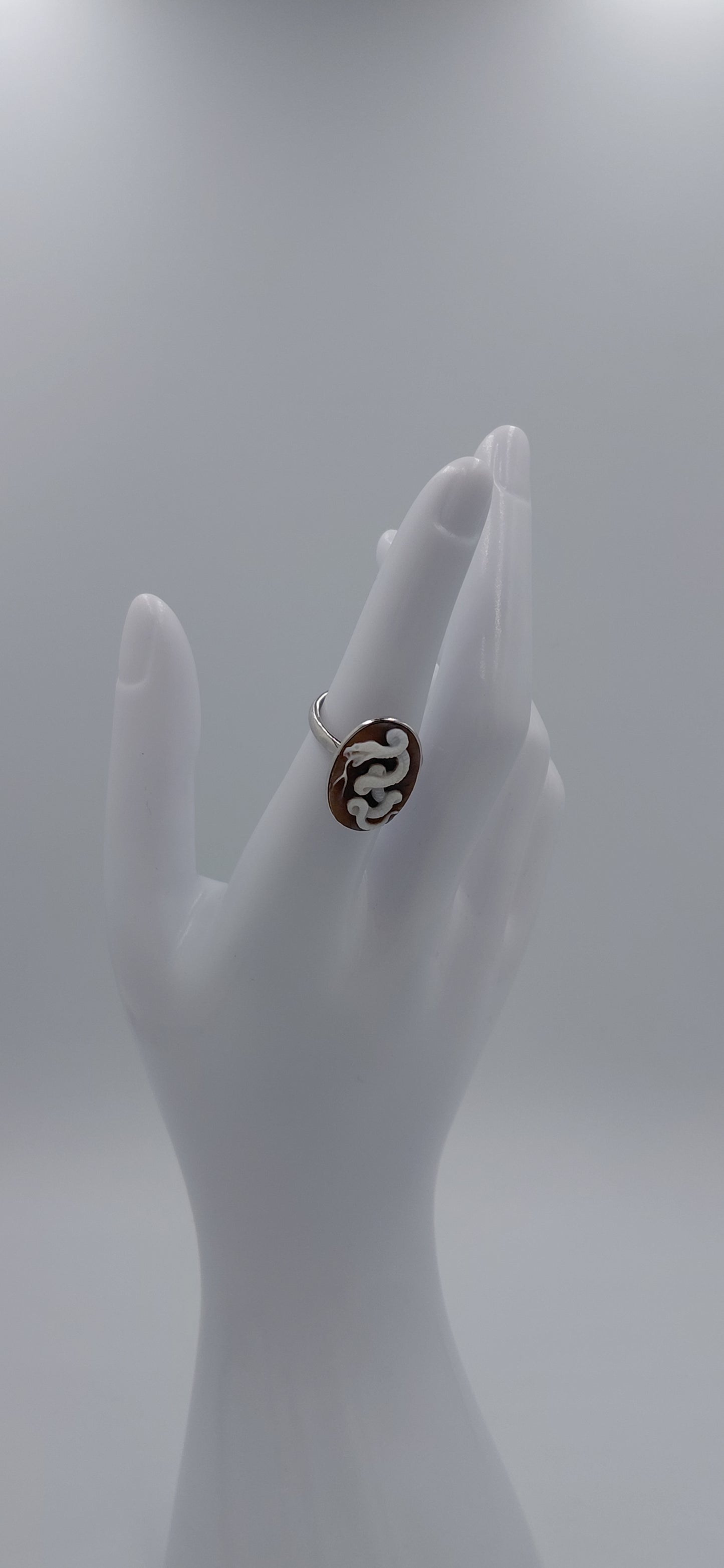 ANELLO CON CAMMEO "SERPENTE " IN ARGENTO 925
