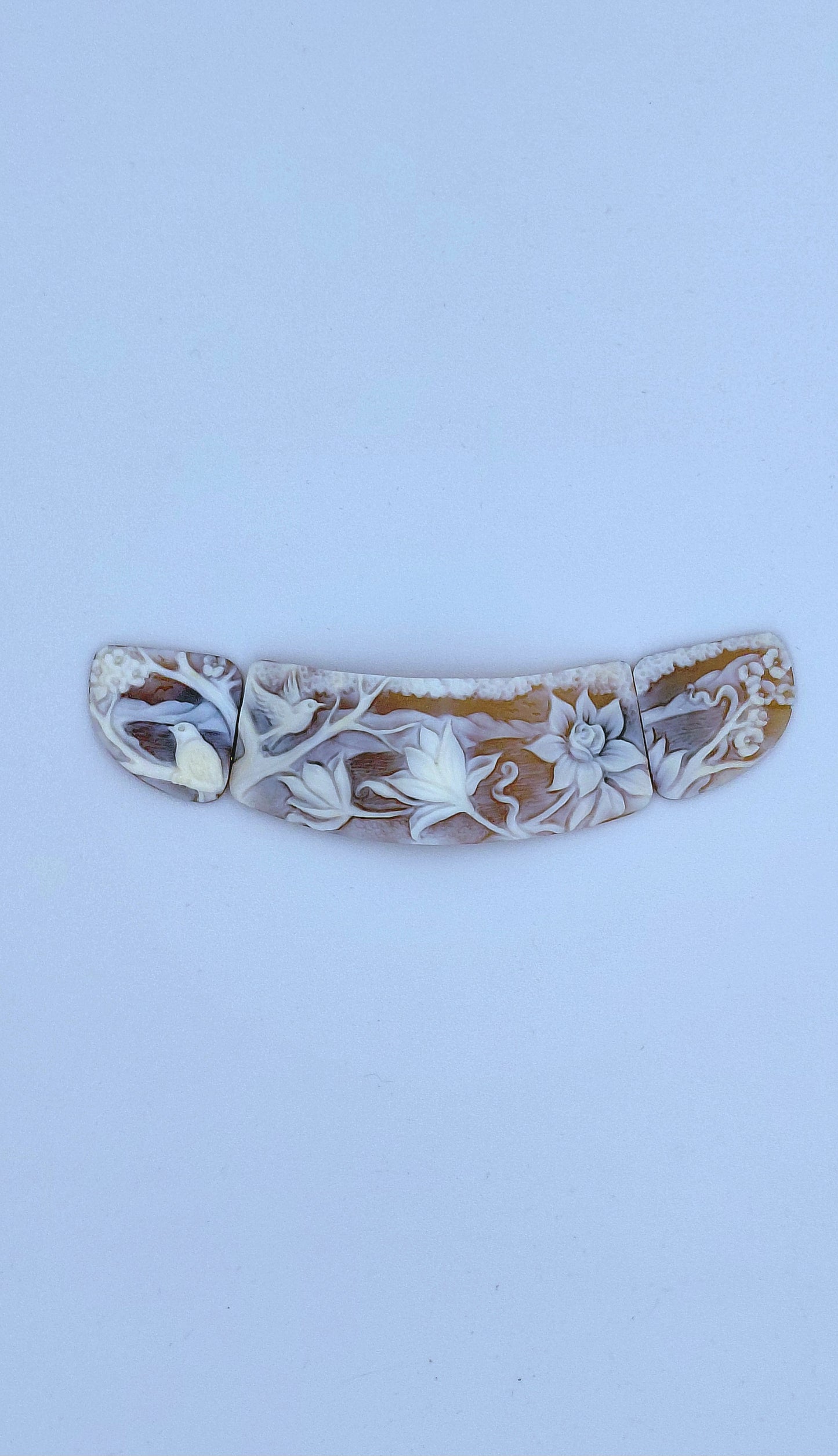 CAMMEO "FIORI E UCCELLI A TREI PEZZI PER COLLIER " CONCHIGLIA SARDONICA