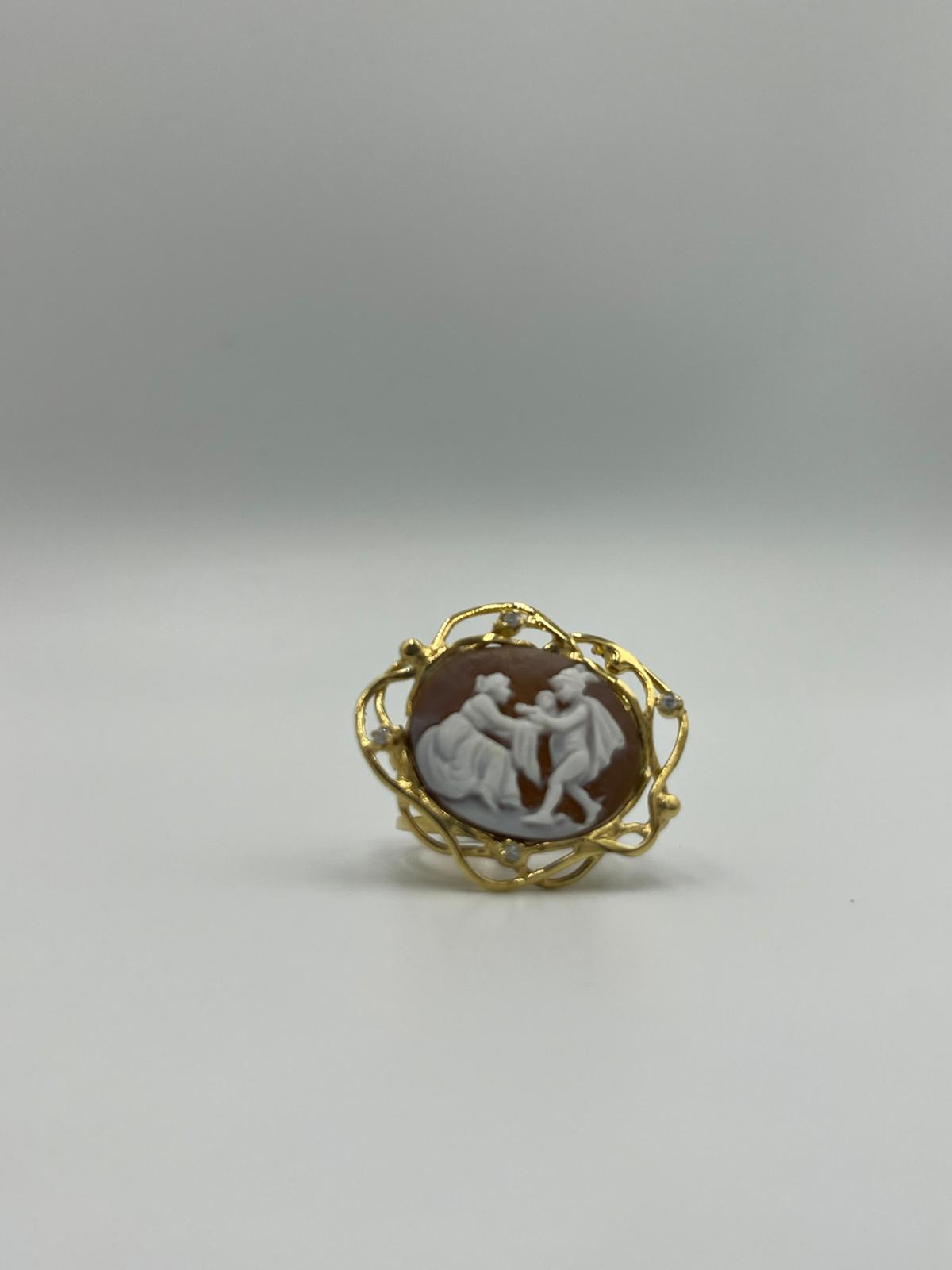 ANELLO CON CAMMEO "MERCURIO "IN ARGENTO DORATO con zirconi