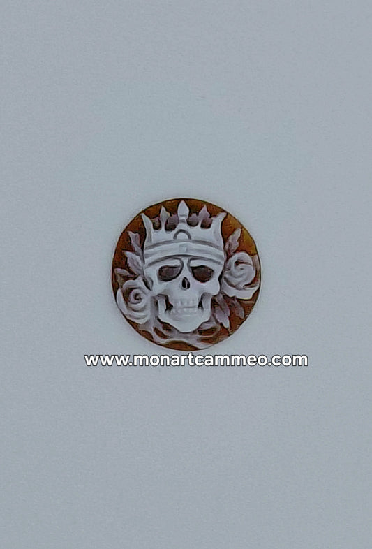 cammeo teschio con corona conchiglia sardonica 17,8 mm incstonato in metallo