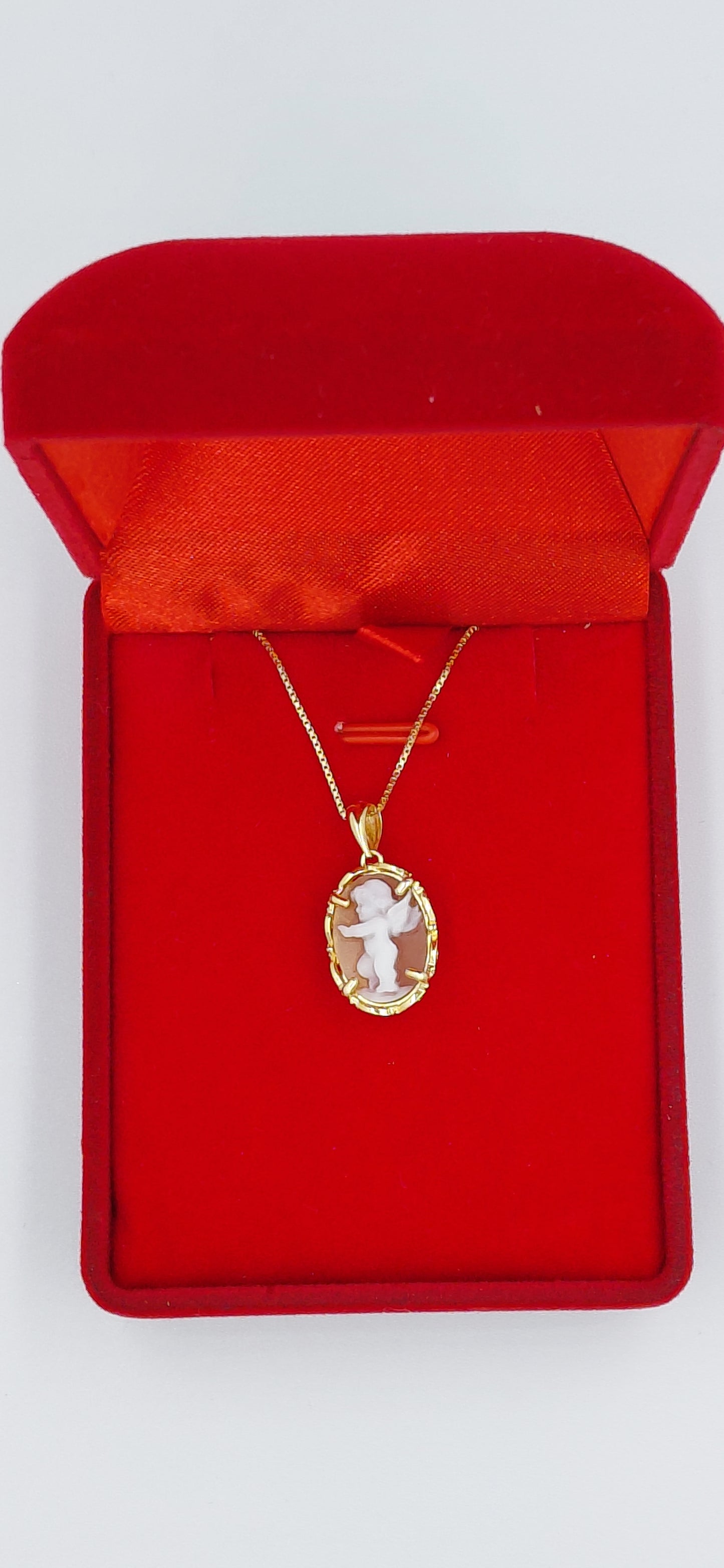 Ciondolo "Angioletto " cammeo 12 mm sardonico Argento 925 dorato