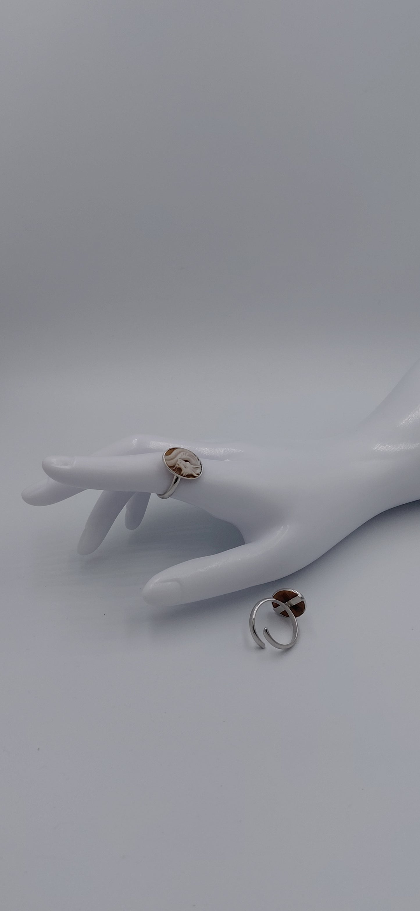 ANELLO CON CAMMEO" DRAGO " IN ARGENTO 925