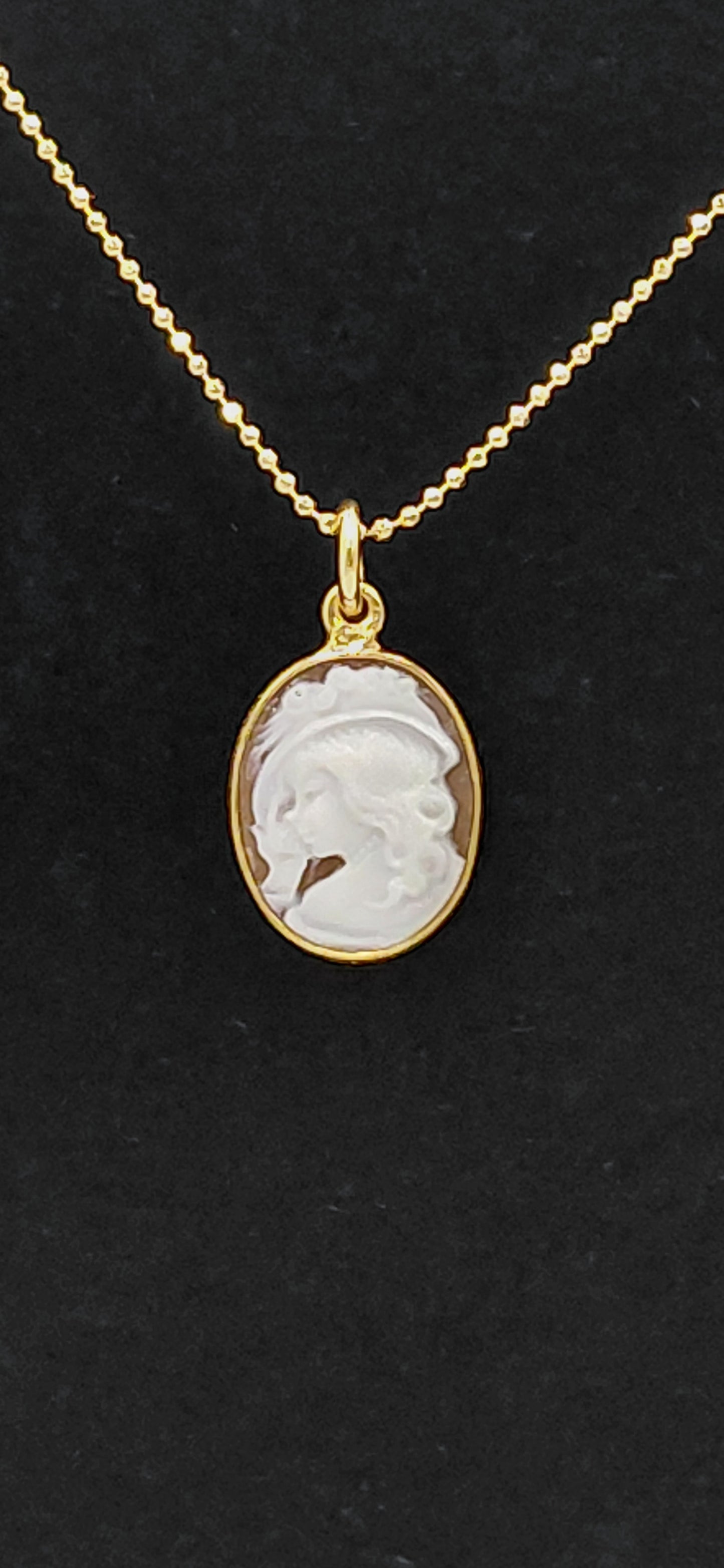 CIONDOLO " TESTA CLASICA"CAMMEO IN ARGENTO DORATO 925