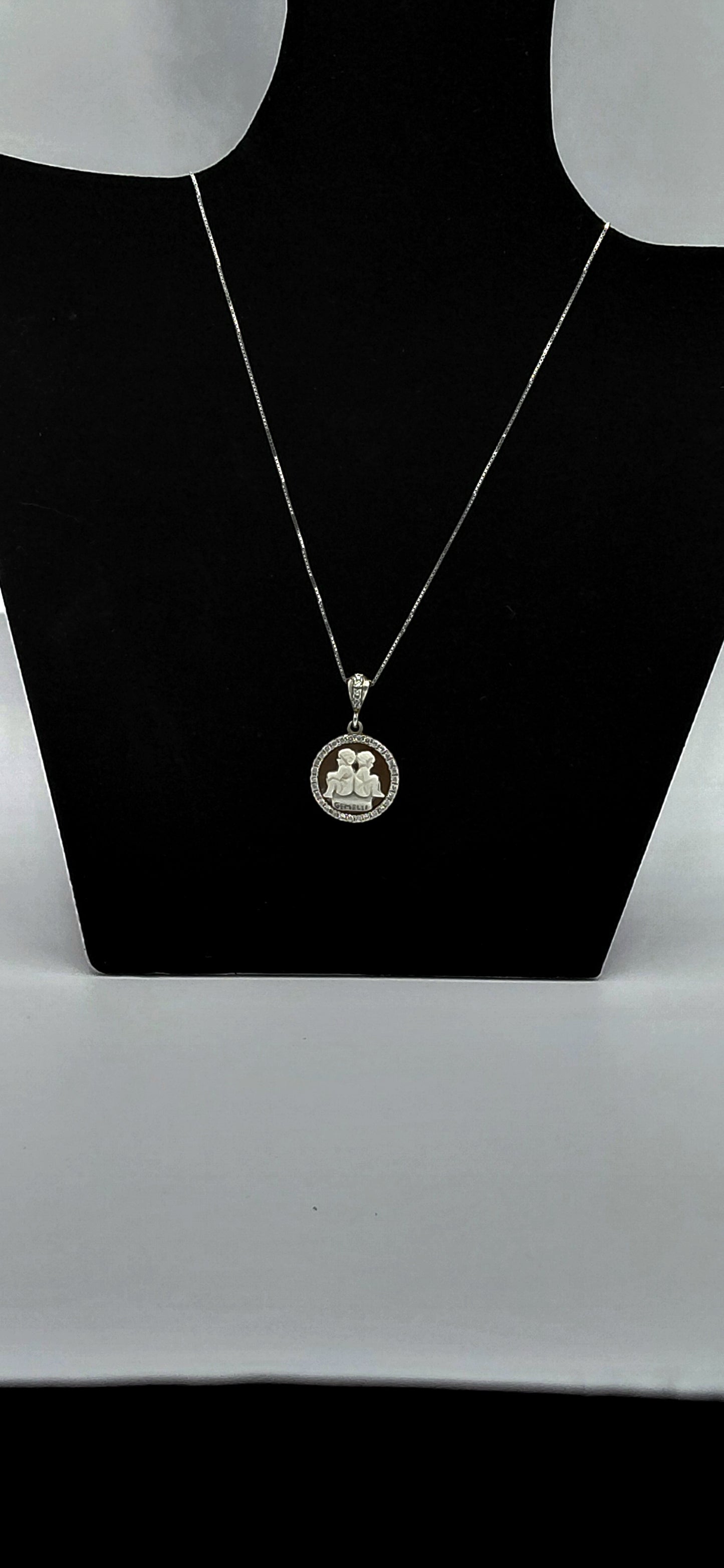 CIONDOLO CAMMEO "segno zodiacale gemelli " IN ARGENTO   925