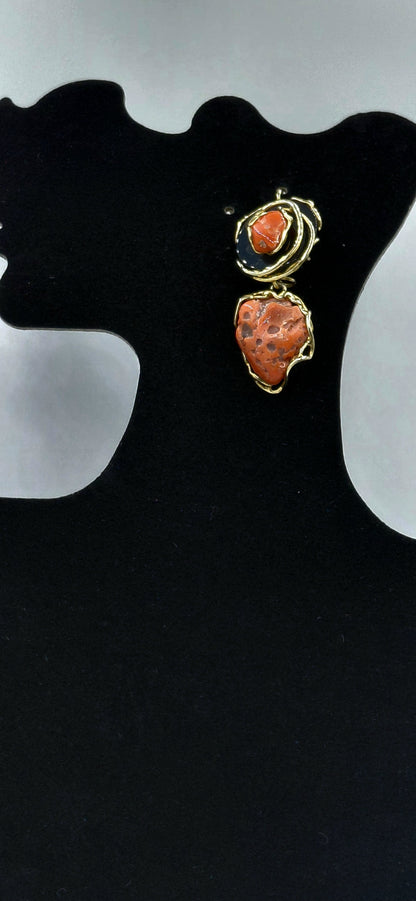 Orecchini radice corallo con pietra onice