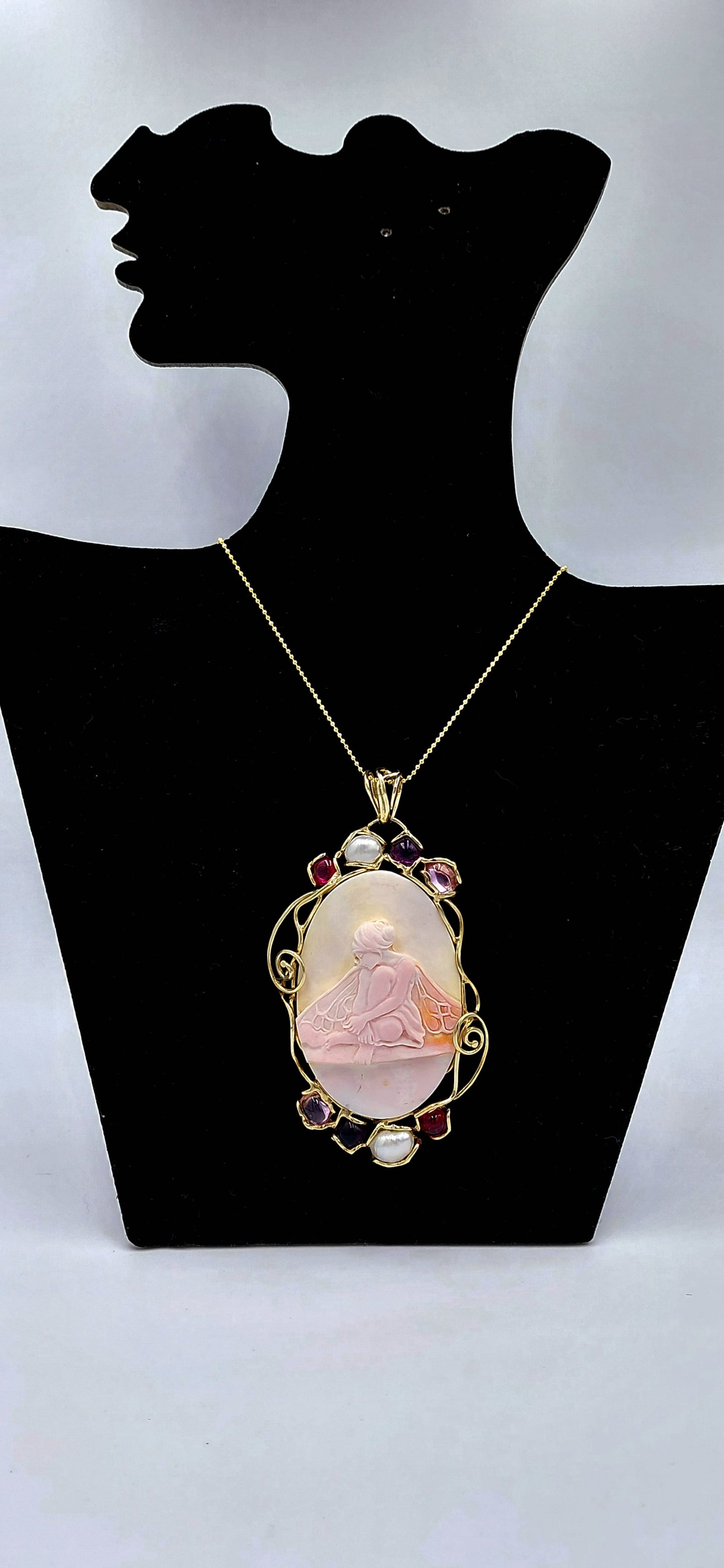 CIONDOLO CAMMEO "BUTTERFLY WOMAN"PERLE BAROCCO PIETRE IDROTERMALI IN ARGENTO925 DORATO