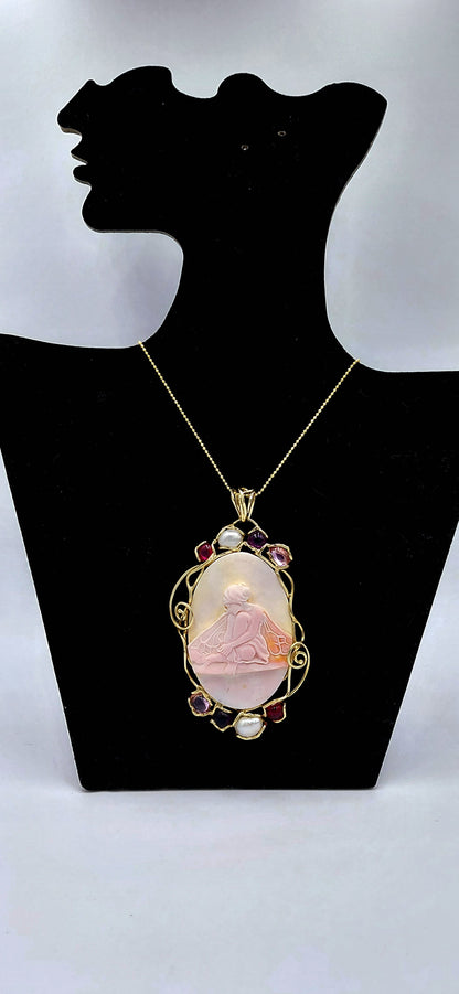 CIONDOLO CAMMEO "BUTTERFLY WOMAN"PERLE BAROCCO PIETRE IDROTERMALI IN ARGENTO925 DORATO