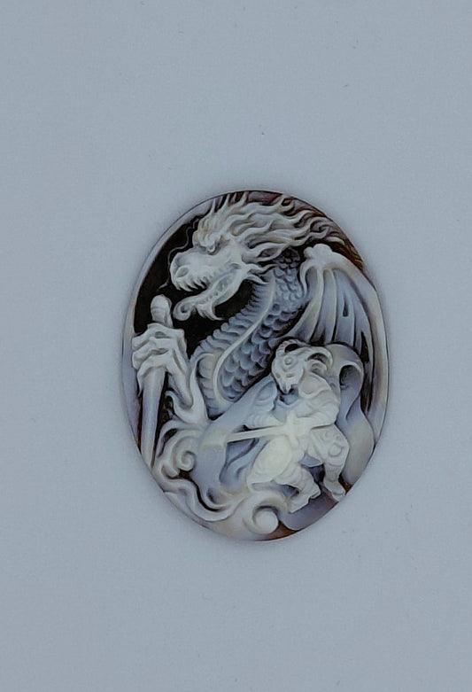 CAMMEO "Drago con guerriero" VERTICALE CONCHIGLIA SARDONICA