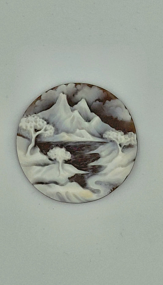CAMMEO "Paesaggio" CONCHIGLIA SARDONICA