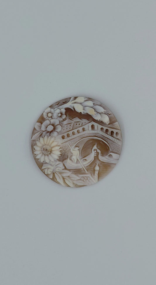 CAMMEO " VENEZIA PONTE DI RIALTO " CONCHIGLIA SARDONICA