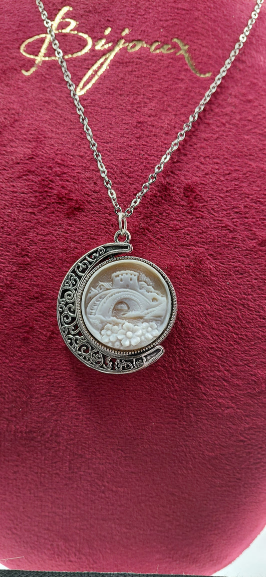 Cammeo Paesaggio conchiglia sardonica incisa a mano incastonata in metallo