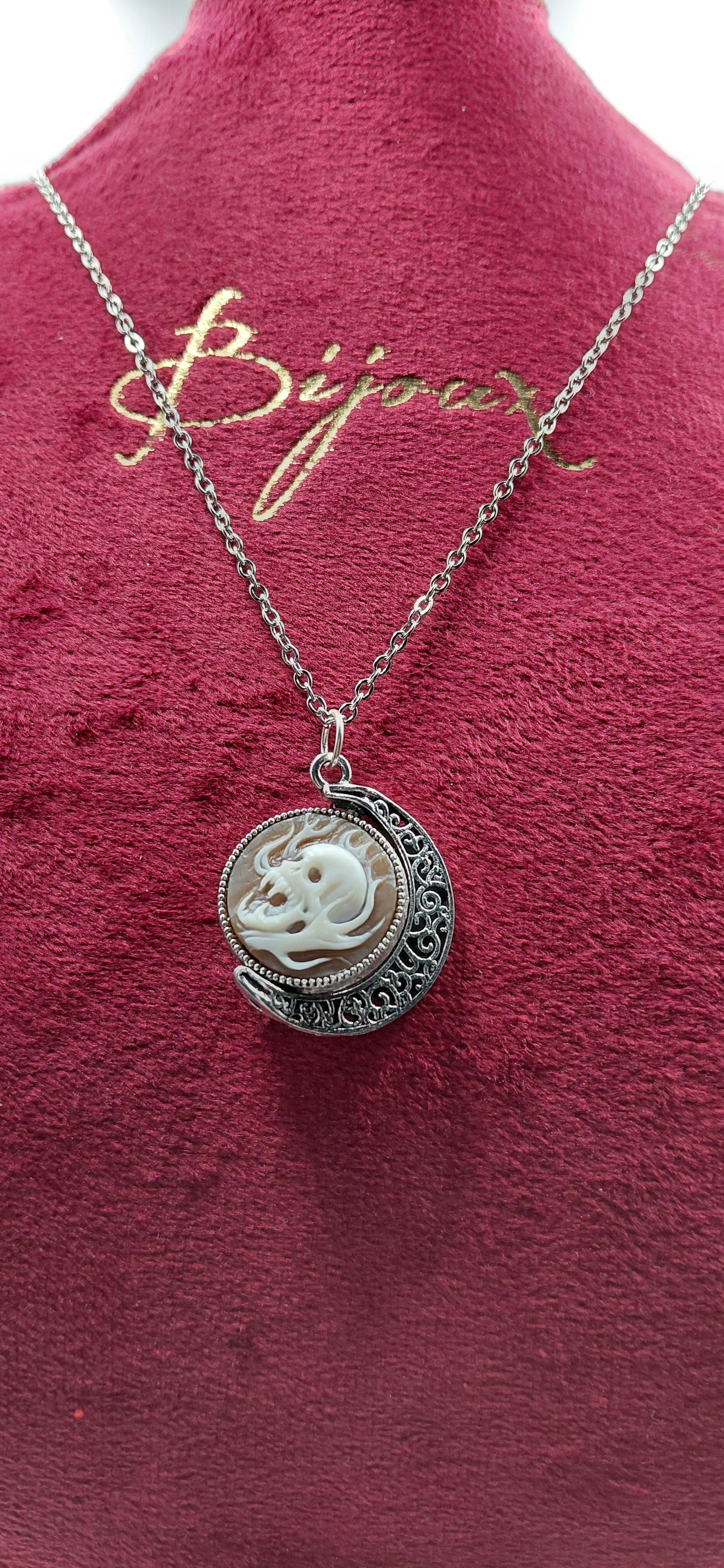 cammeo teschio ghost rider conchiglia sardonica misura 17,6mm incastonato in metallo